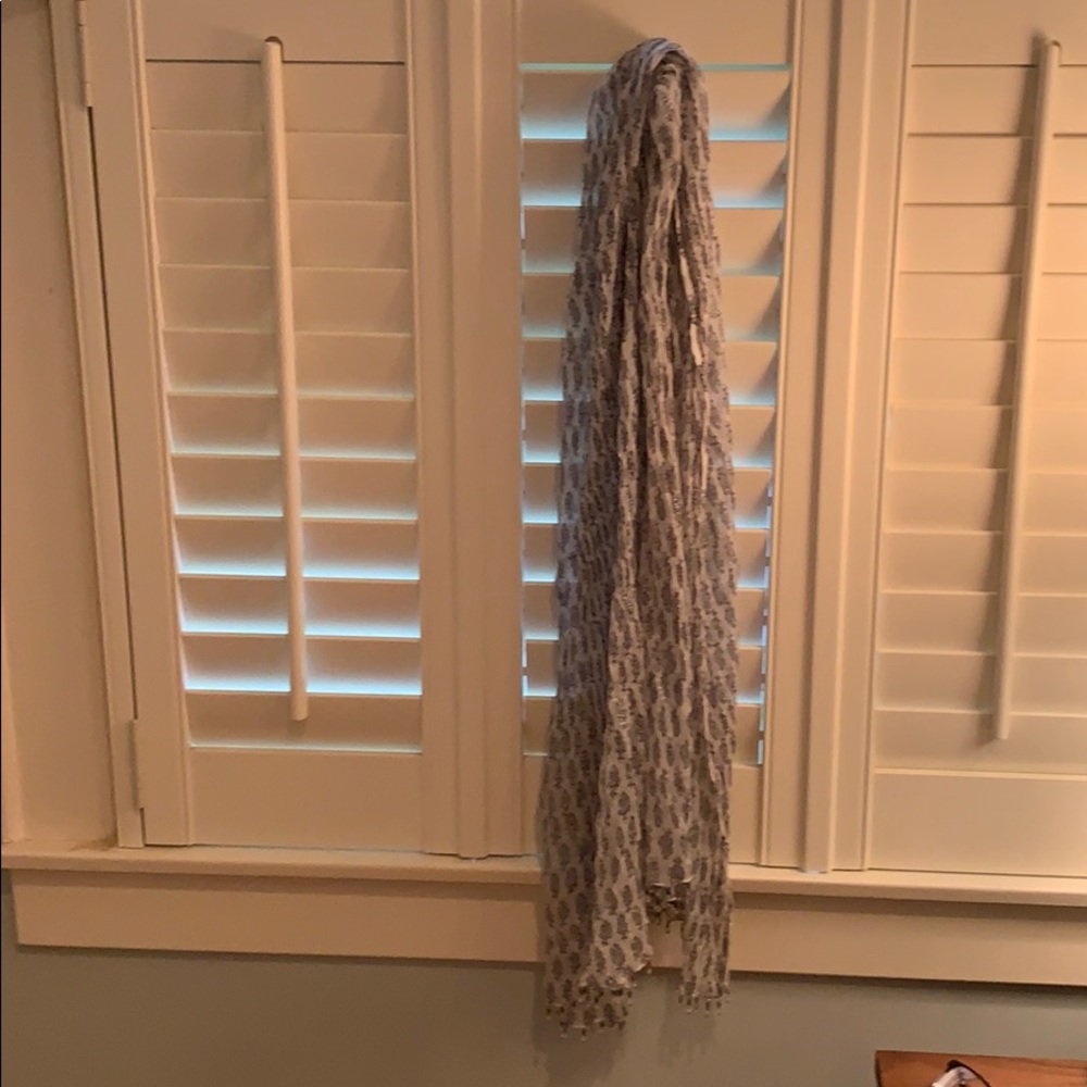 Crinkly beaded silk scarf